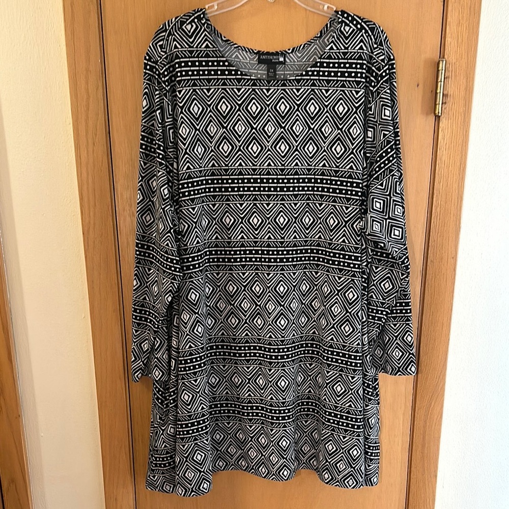 Original Anthony Women’s Geometric Printed Tunic Top Black White Plus Size 3X